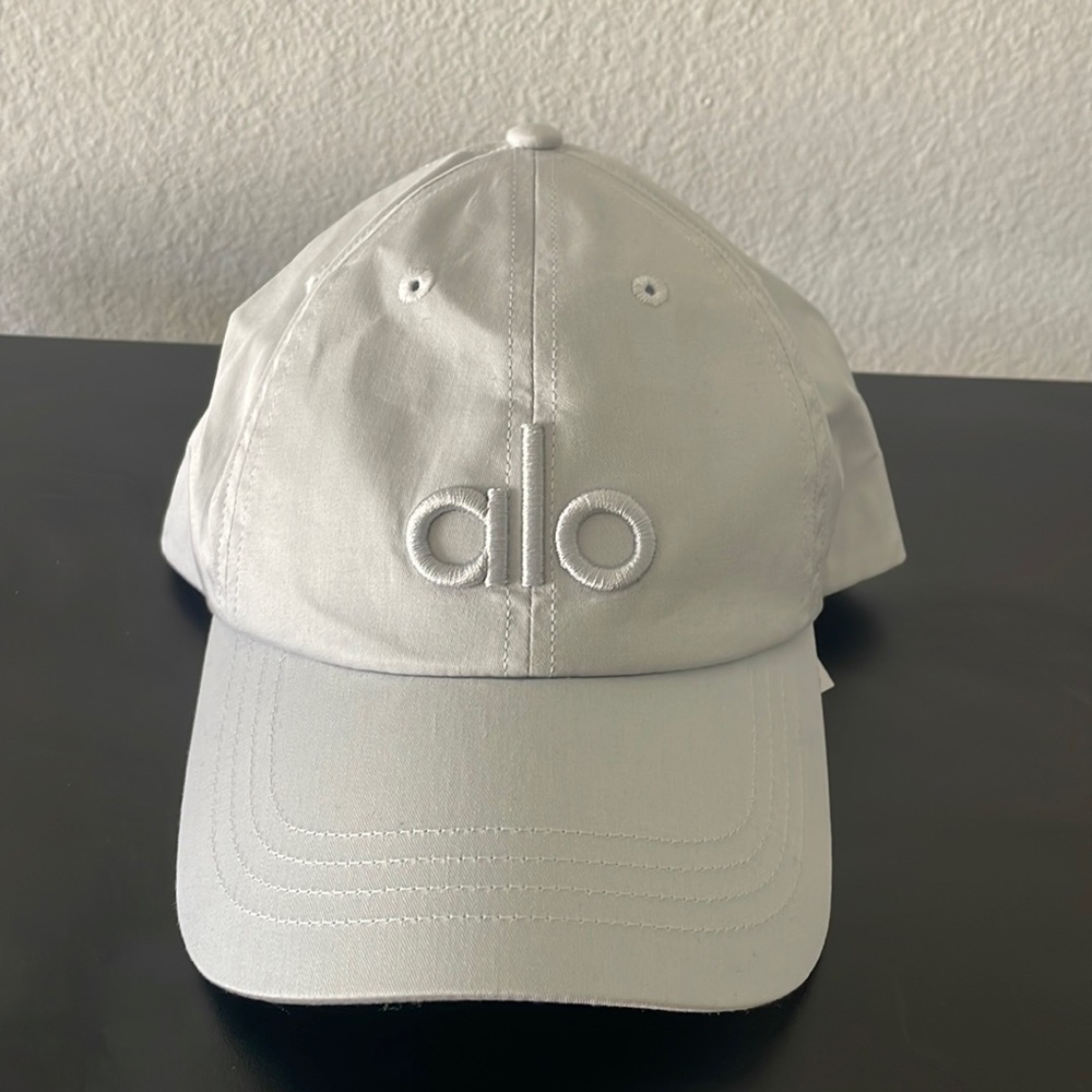 Alo off-duty hat